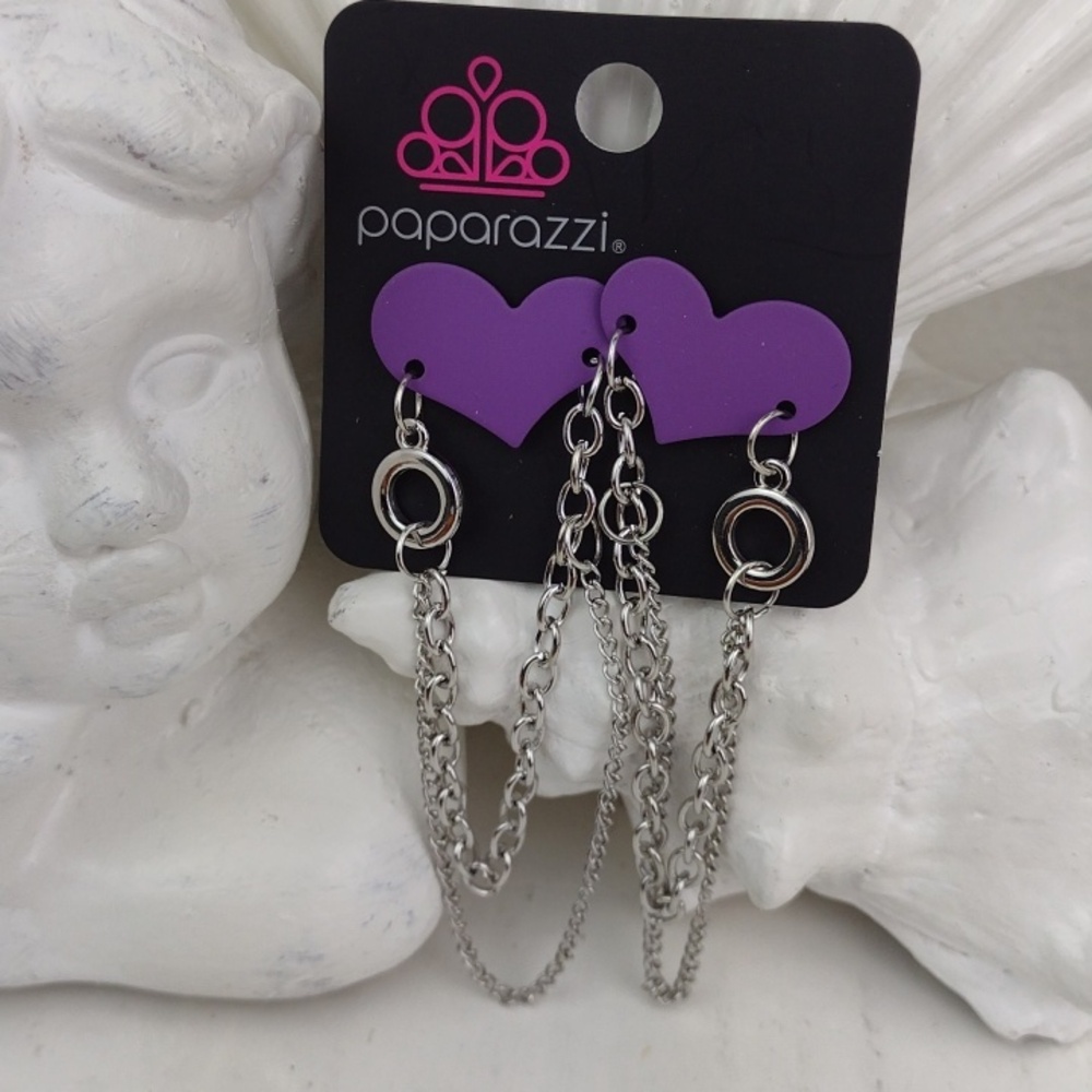 Edgy Vibrant Purple Heart & Multi-Chain Fringe Dangle Post Drop Earrings